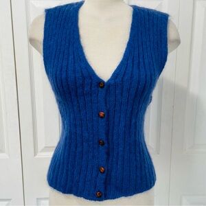 Lizsport Mohair Sleeveless V-Neck Ribbed Cardigan Vest in Blue